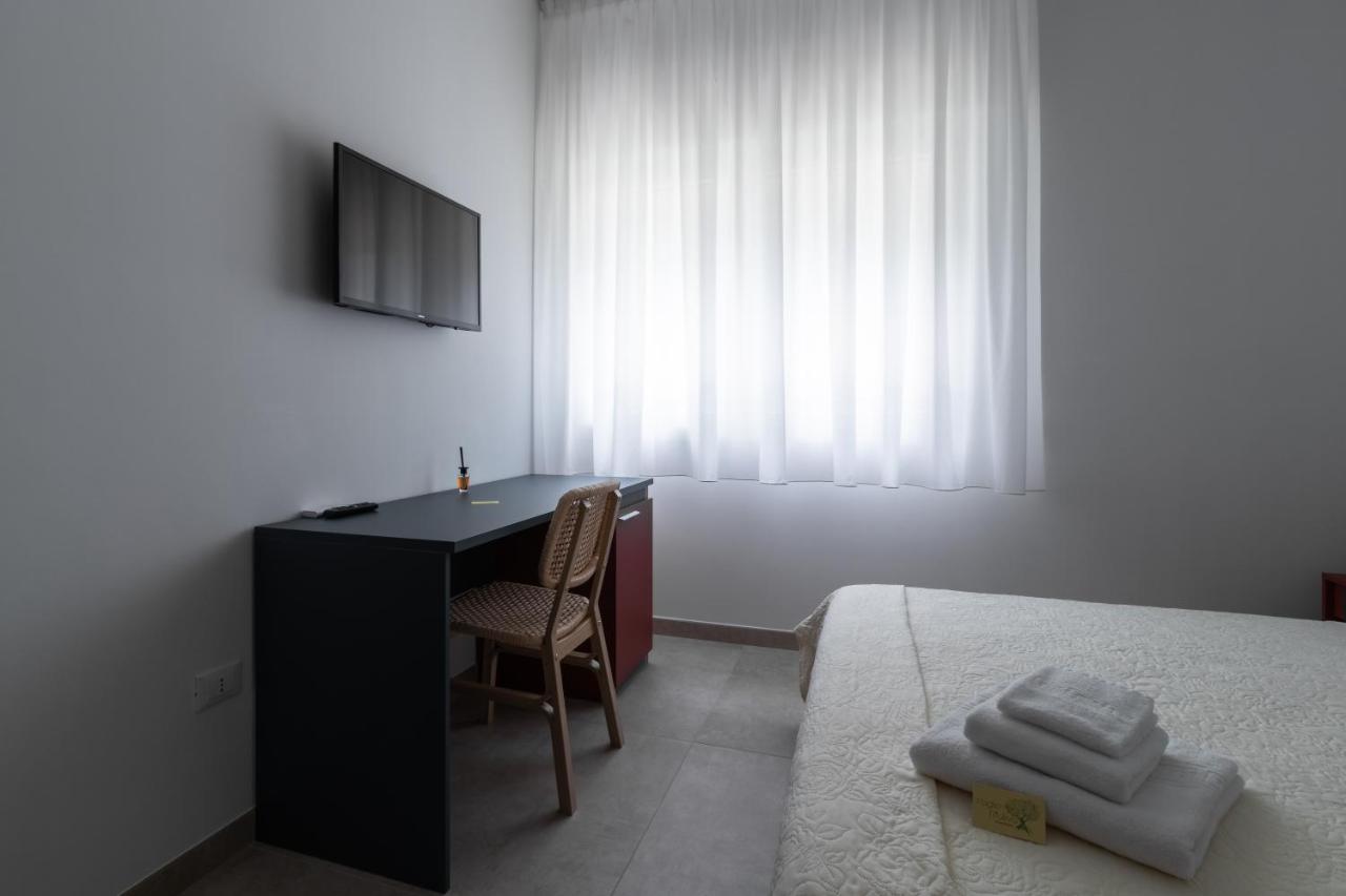 B&B Foglie D'Ulivo Lizzano  Εξωτερικό φωτογραφία